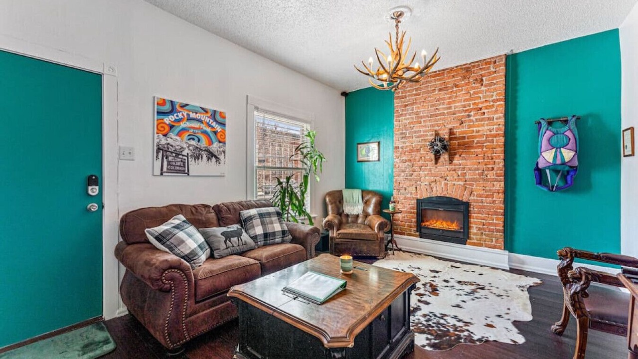 Photo of Livingroom in Curtis Park