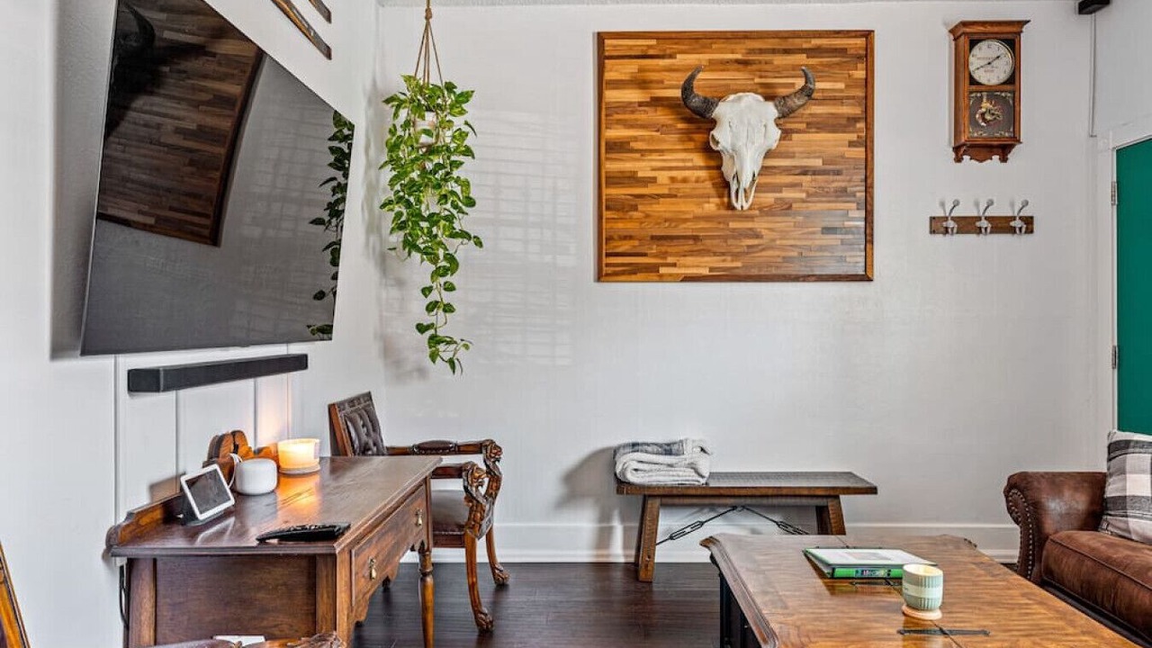 Photo of Livingroom in Curtis Park