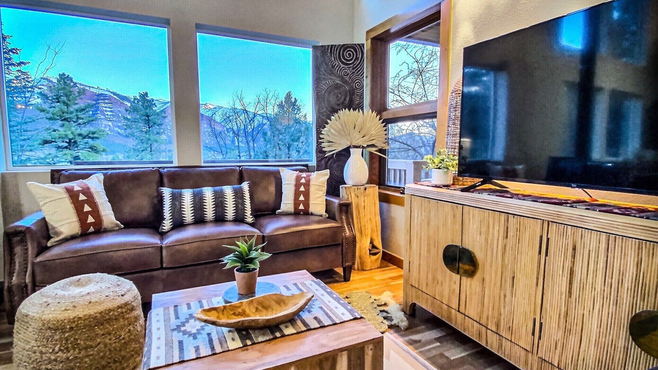 Photo of Livingroom in Hermosa
