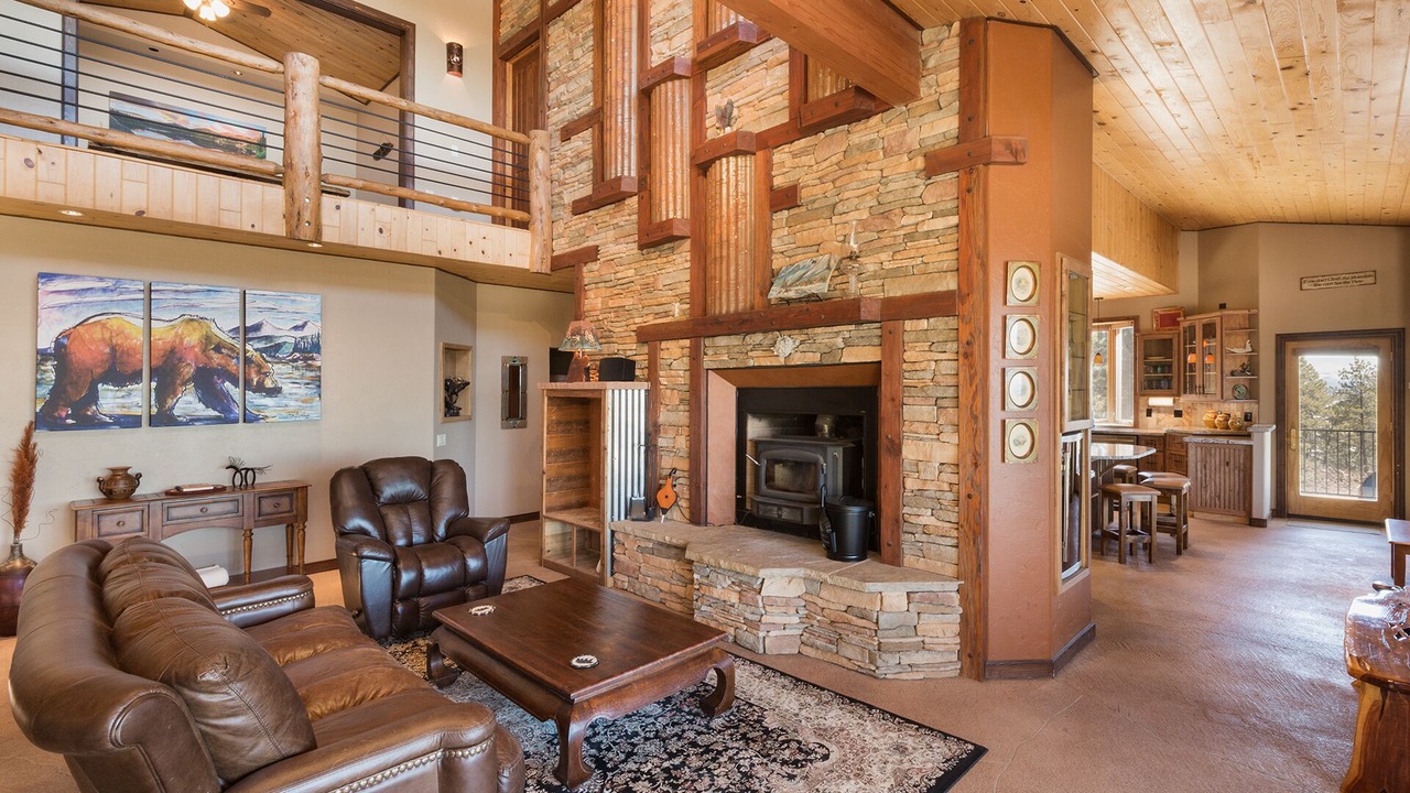 Photo of Bedroom in Rincon Ridge