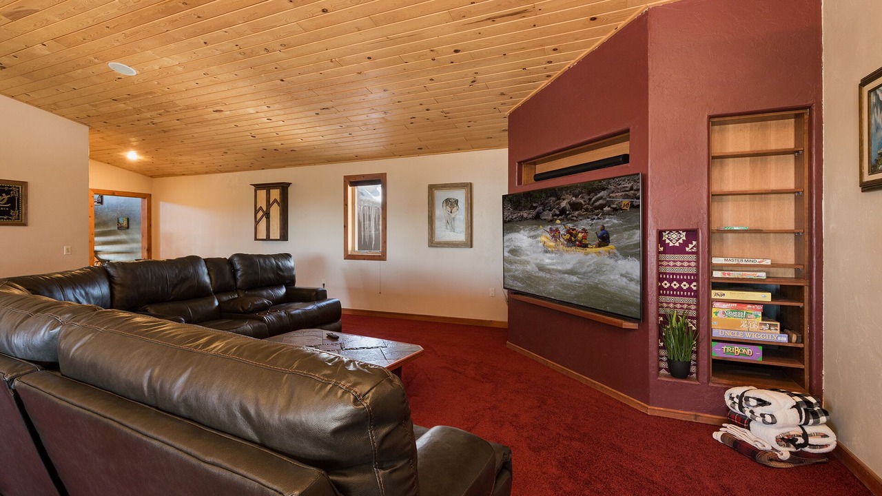 Photo of Bedroom in Rincon Ridge