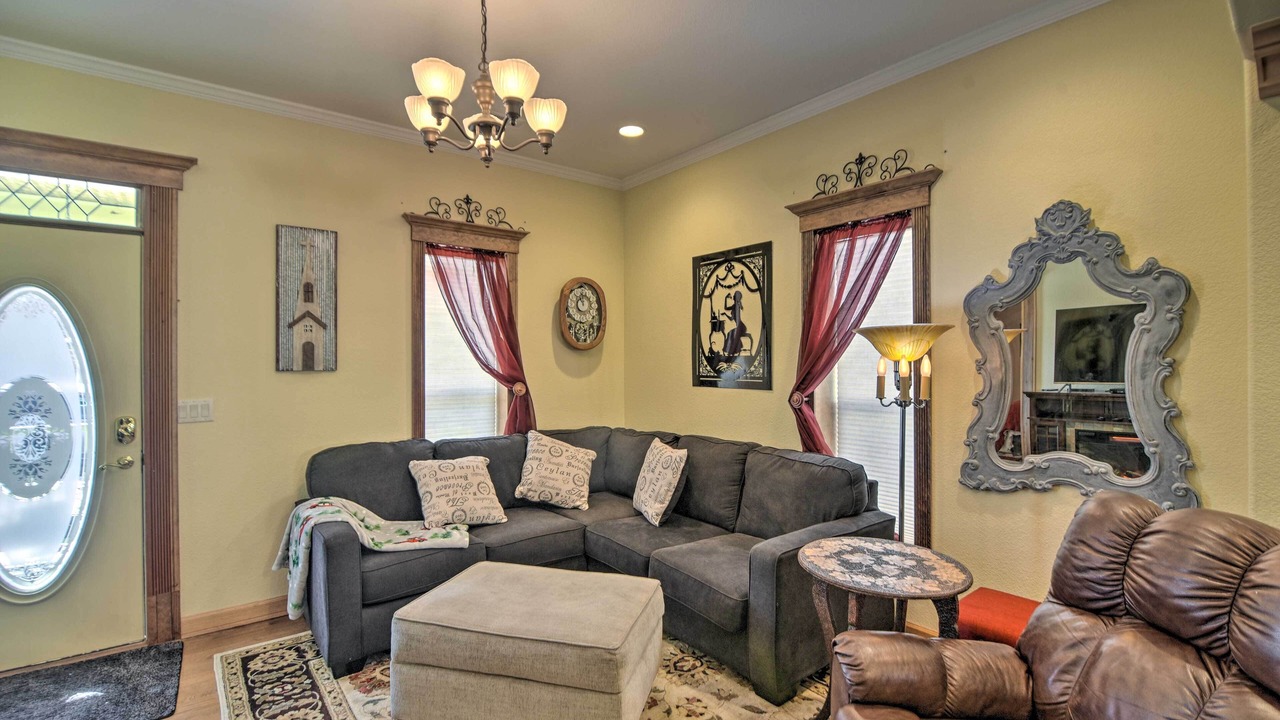 Photo of Livingroom in Loveland