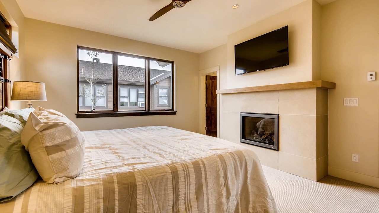 Photo of Bedroom in The Highlands