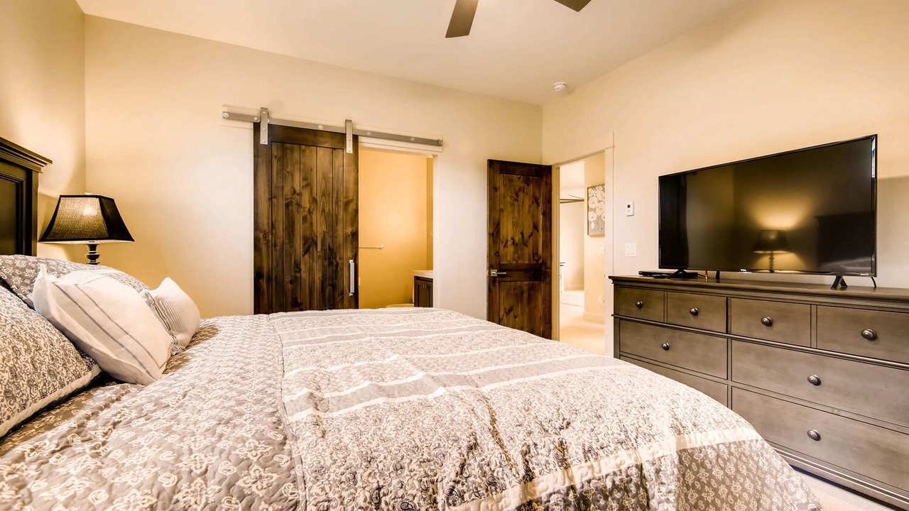 Photo of Bedroom in The Highlands