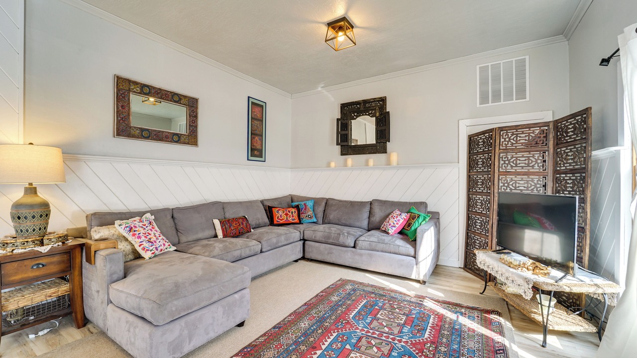 Photo of Livingroom in Lewis