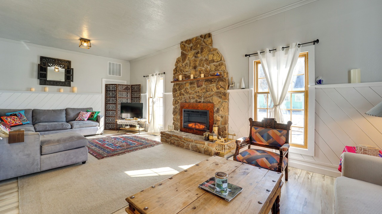Photo of Livingroom in Lewis