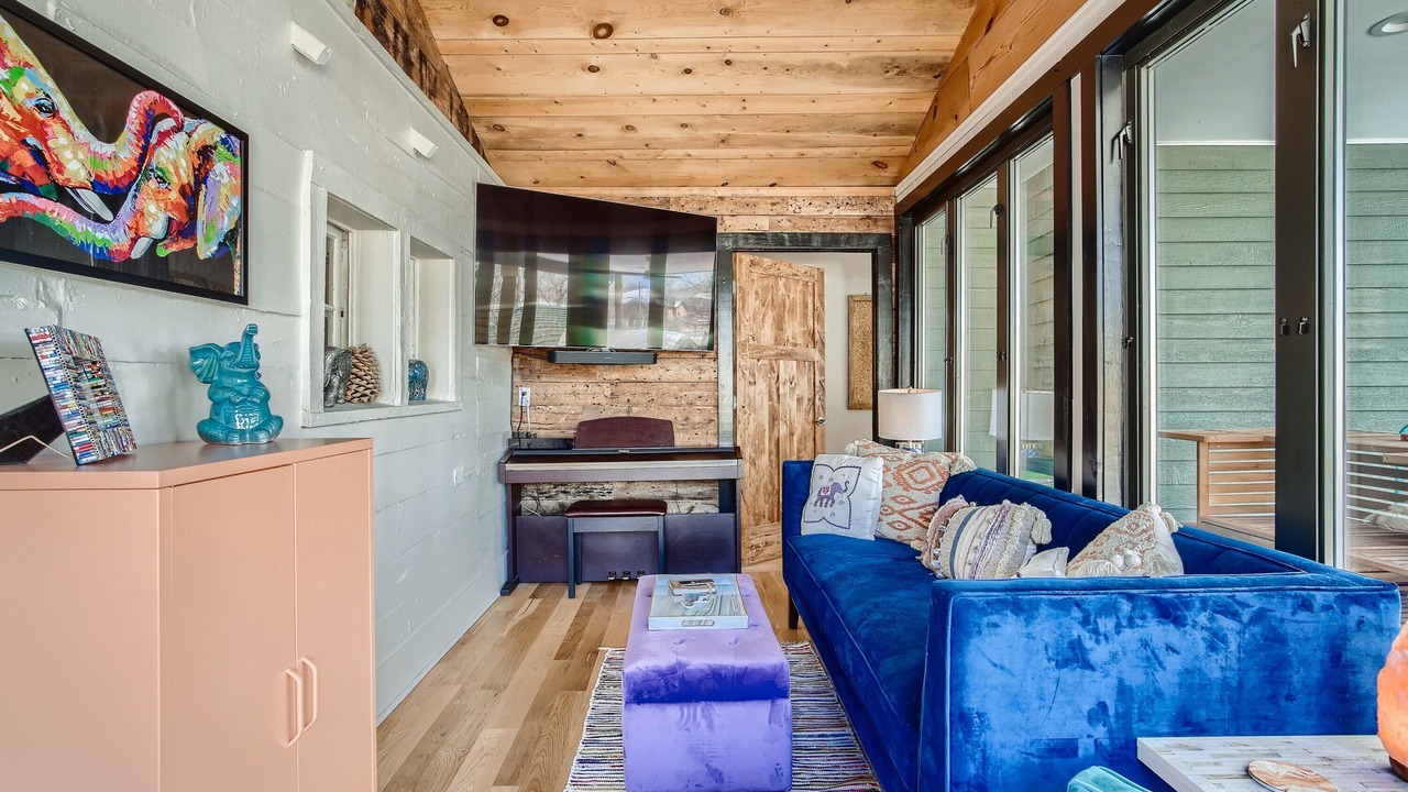 Photo of Livingroom in Golden