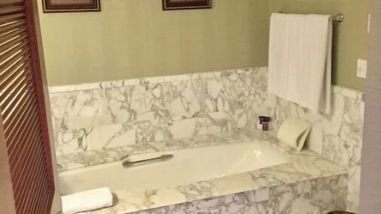 Photo of Bathroom in Aspen