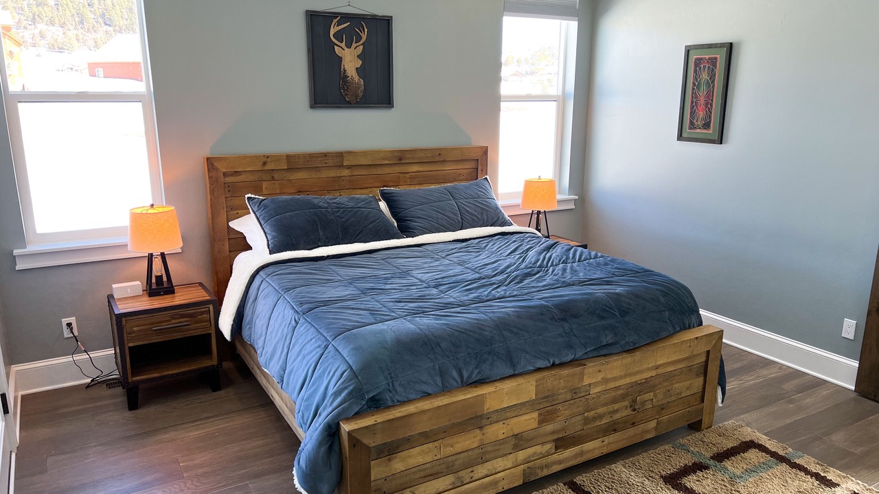 Photo of Bedroom in Lake Hatcher Park