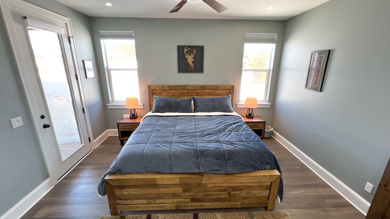 Photo of Bedroom in Lake Hatcher Park