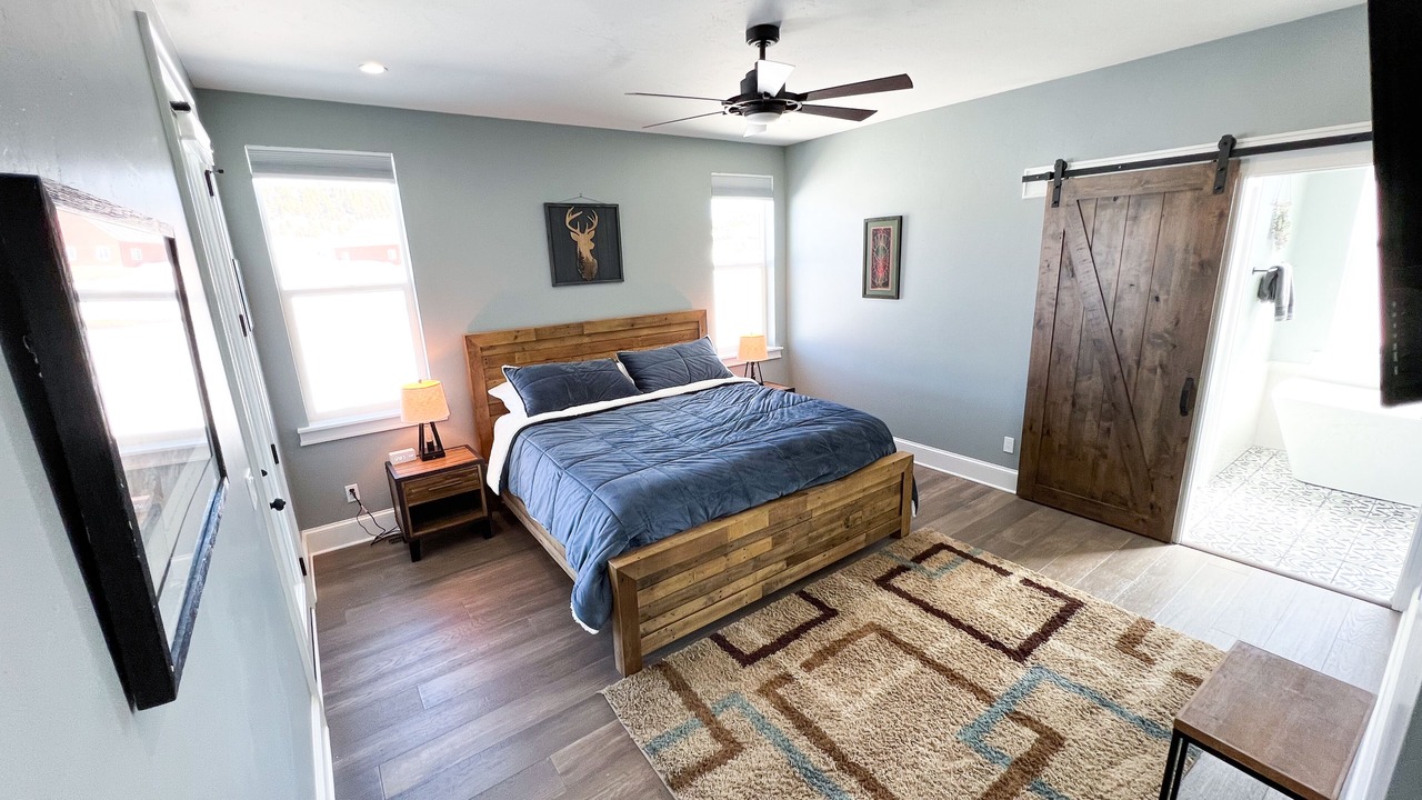 Photo of Bedroom in Lake Hatcher Park