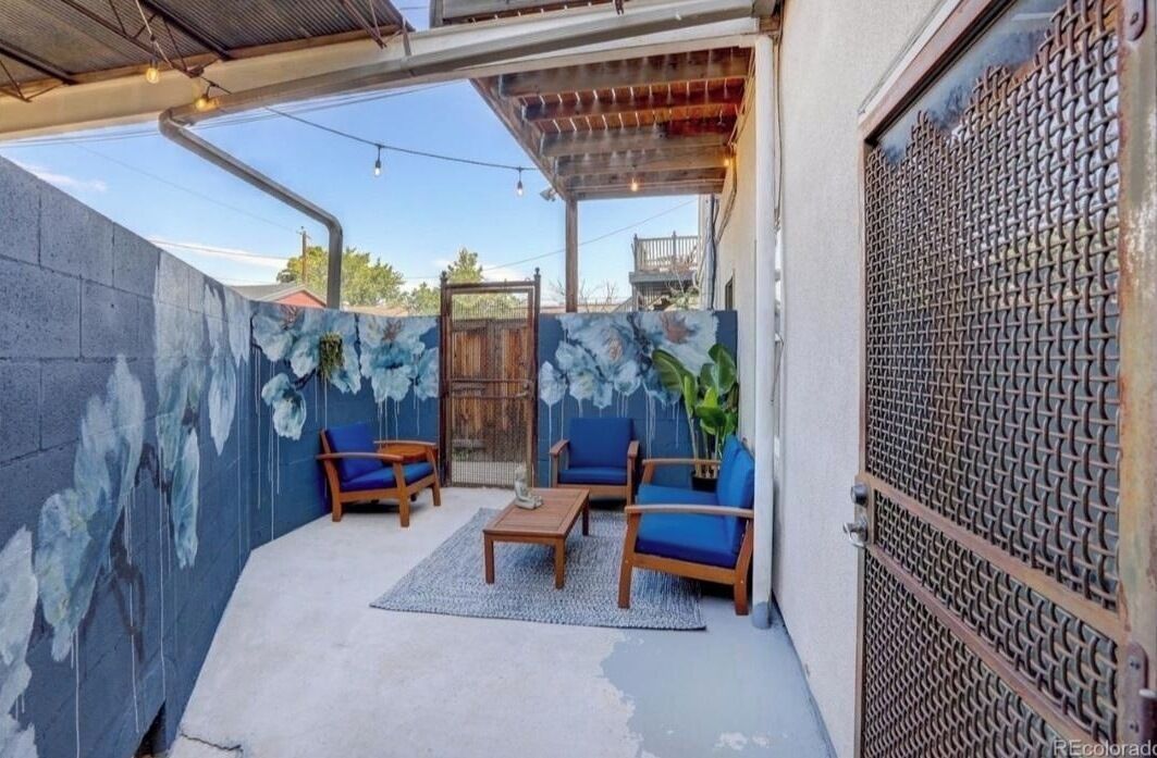 Photo of Patio Balcony in Baker