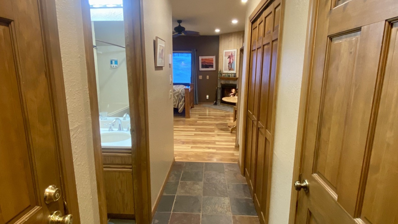 Photo of Bathroom in Purgatory