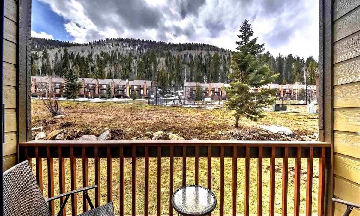 Photo of Outdoor in Purgatory