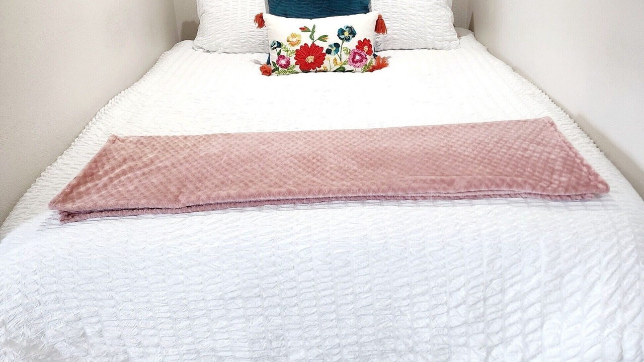 Photo of Bedroom in Applewood West