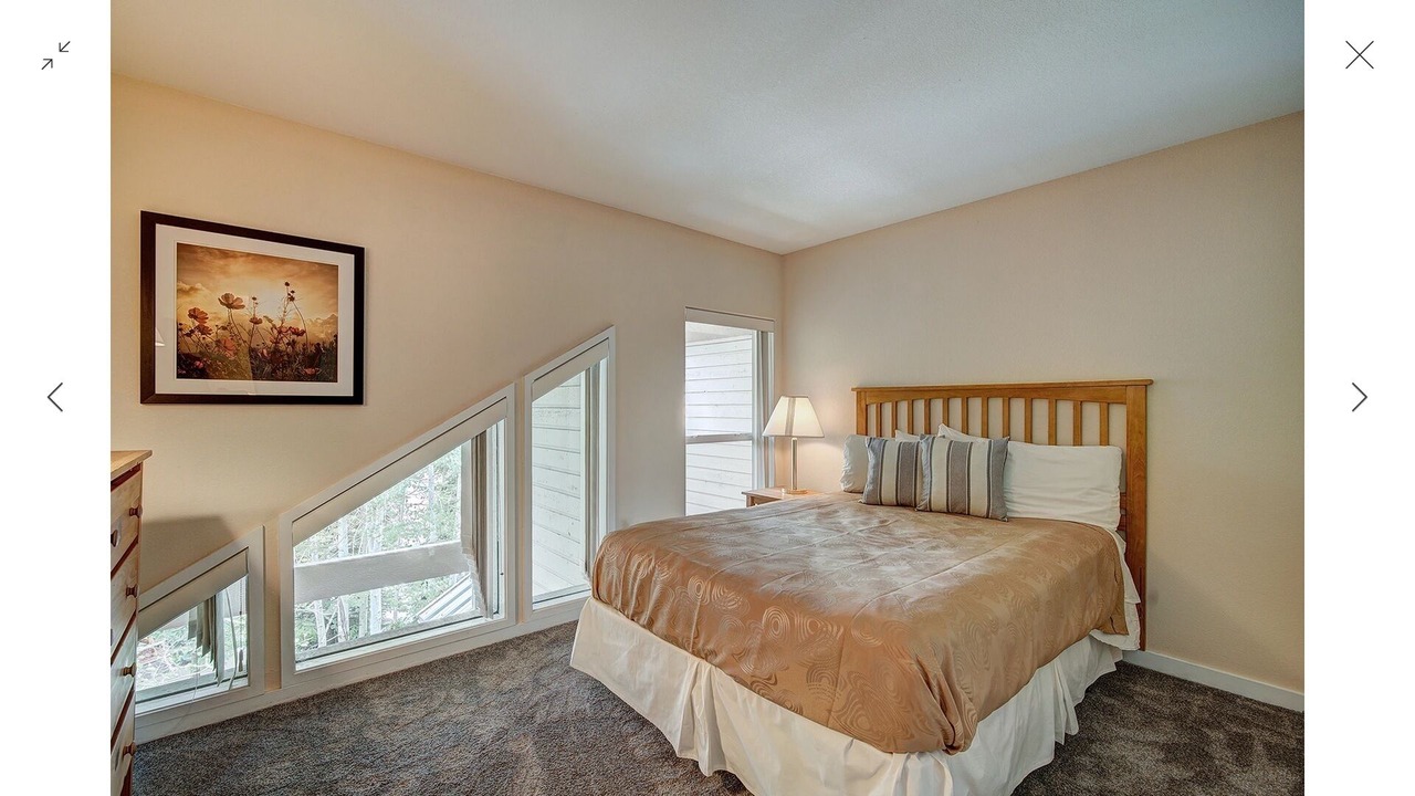 Photo of Bedroom in Summit Cove