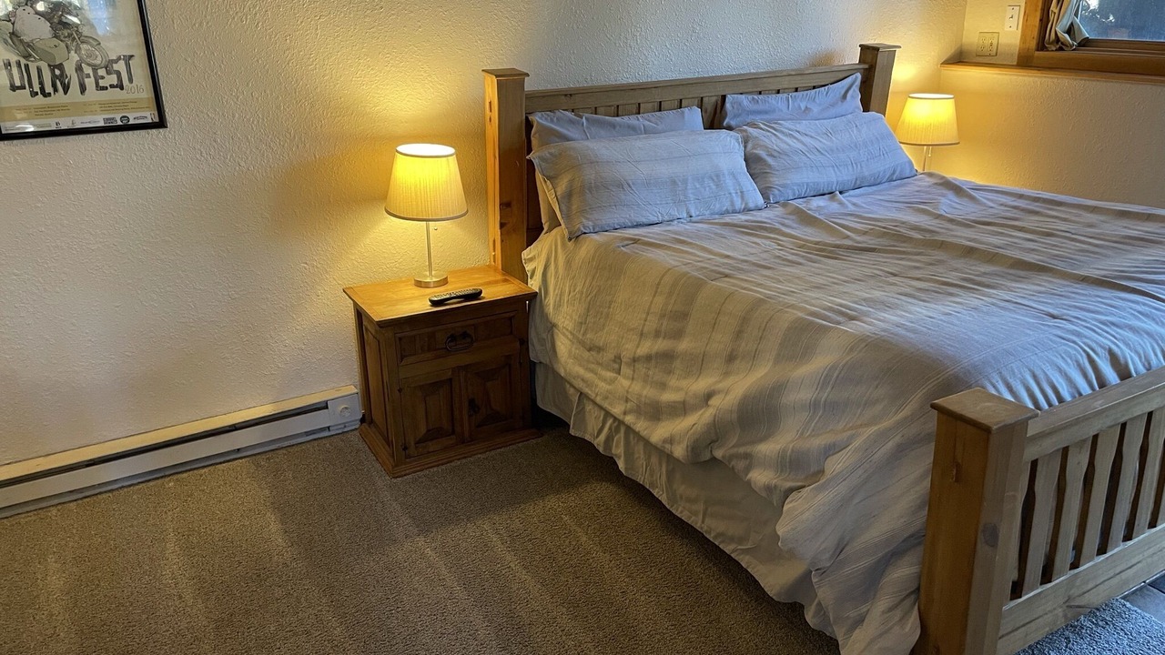 Photo of Bedroom in Breckenridge Heights