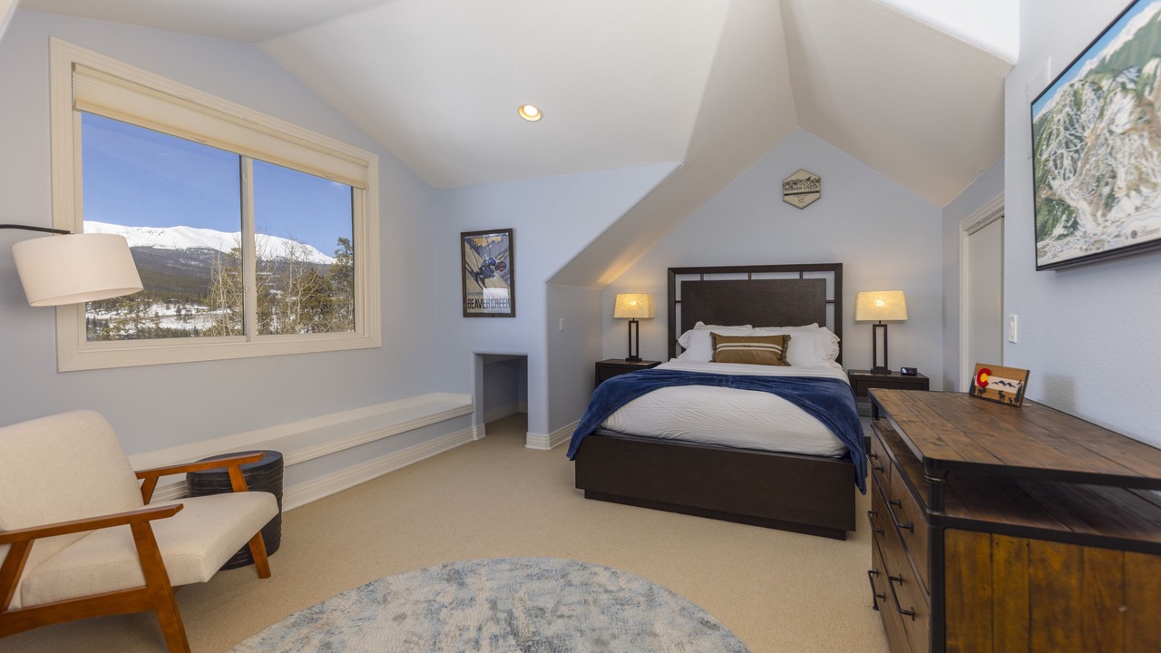 Photo of Bedroom in Historic District