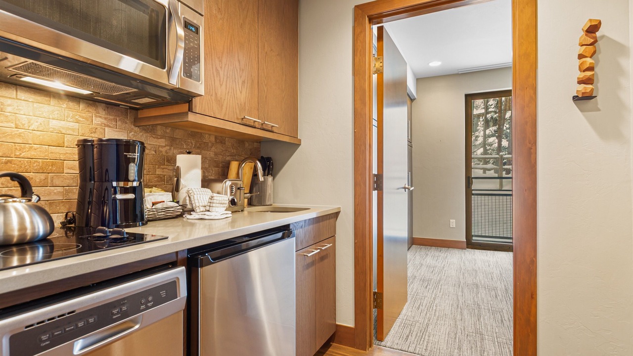 Photo of Kitchen in Peak 8