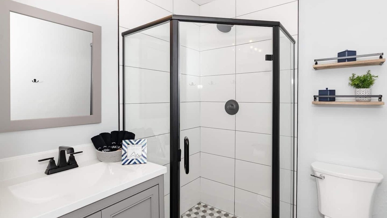 Photo of Bathroom in Silvercreek