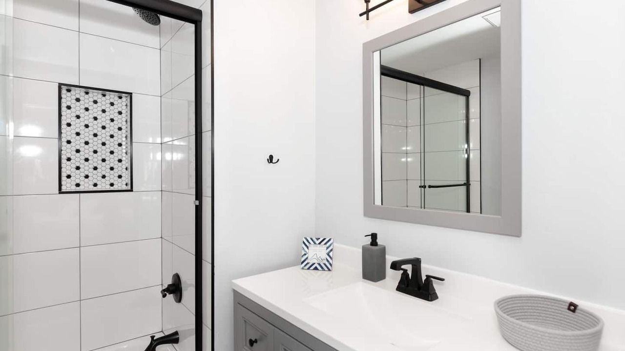 Photo of Bathroom in Silvercreek