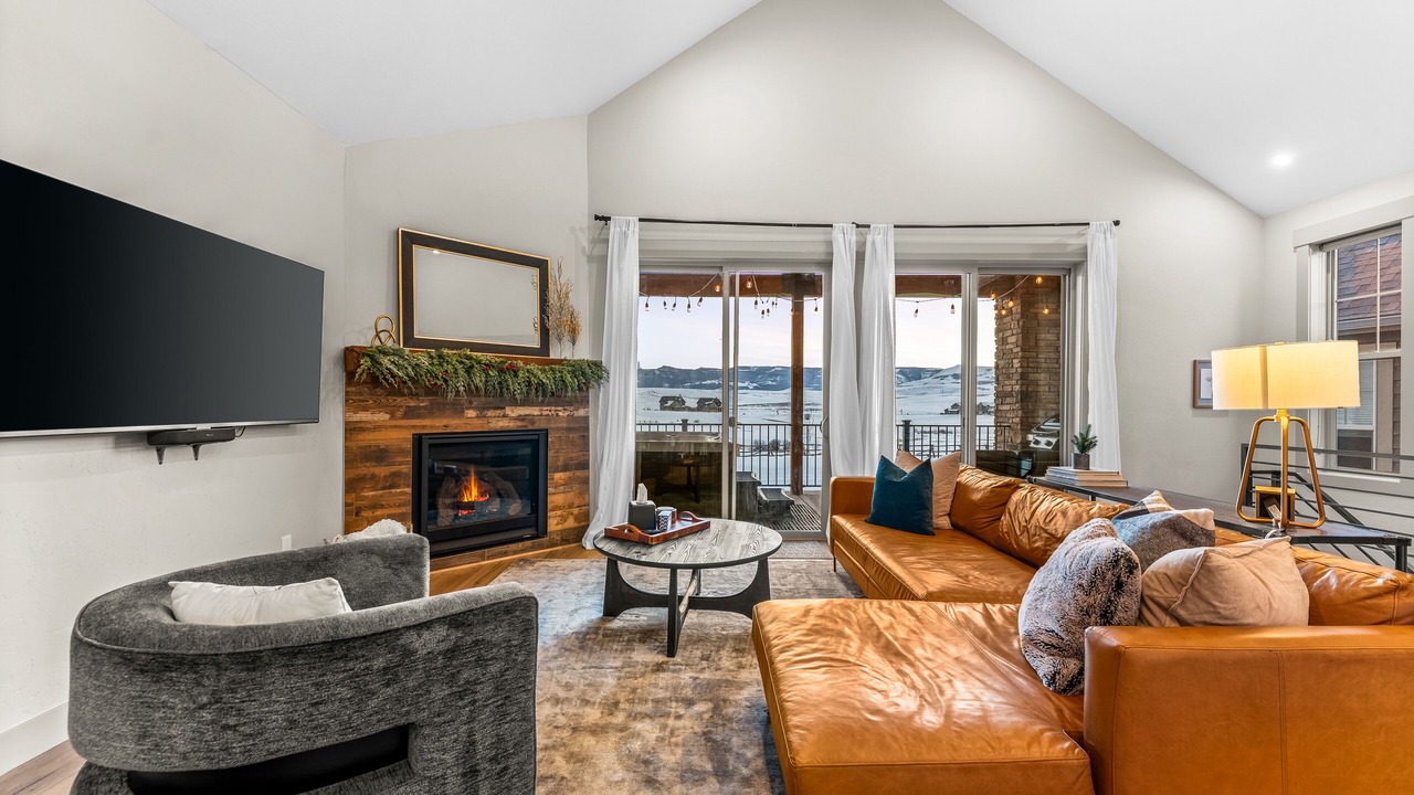 Photo of Livingroom in Grand Elk Ranch