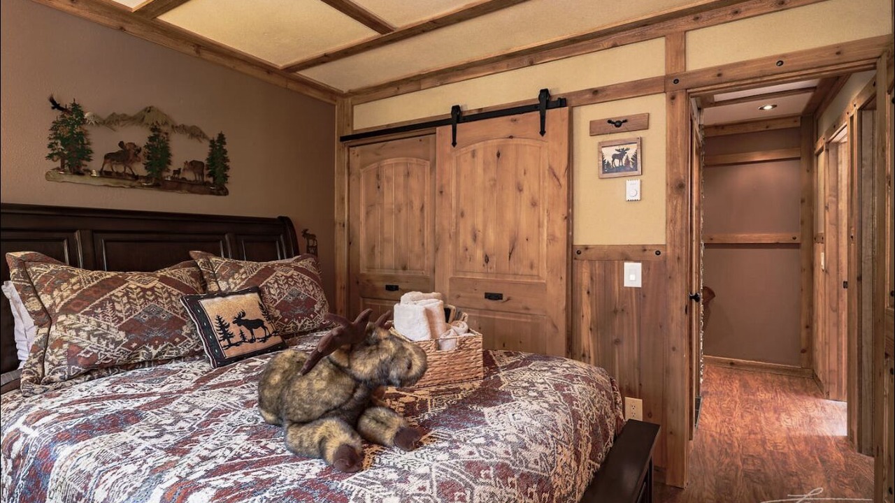 Photo of Bedroom in Saint Mary's
