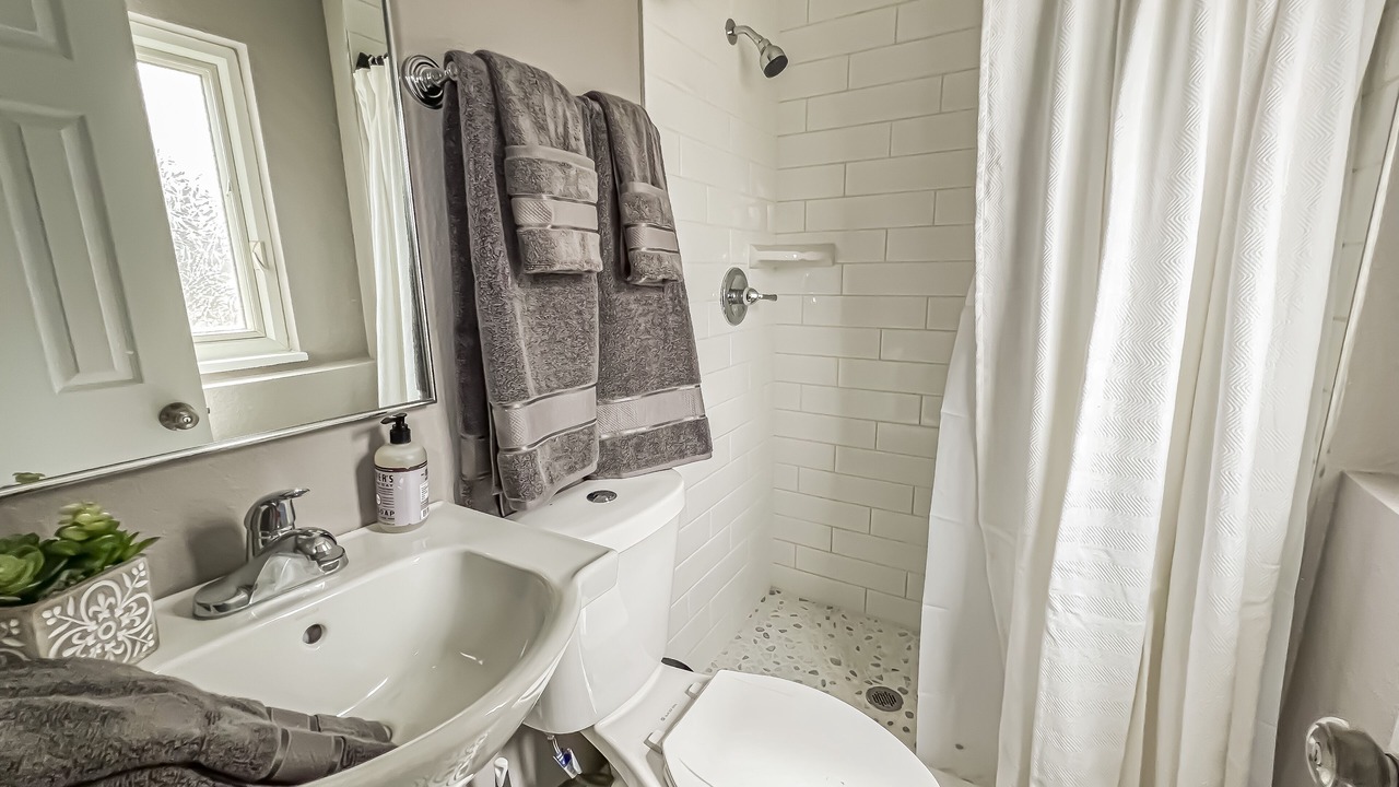 Photo of Bathroom in Rustic Hills