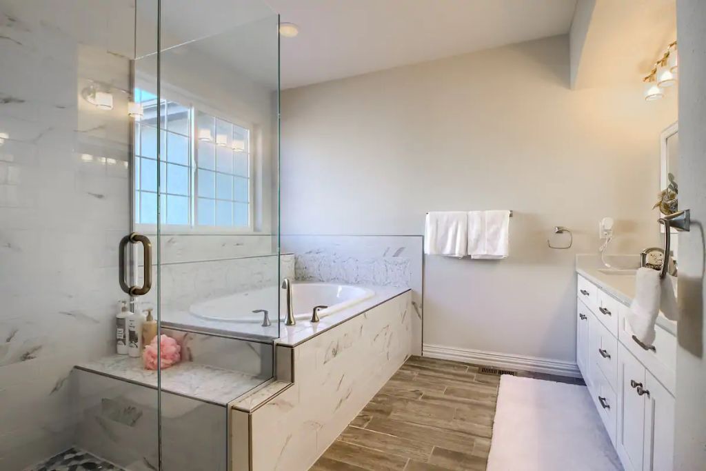 Photo of Bathroom in Ken Caryl