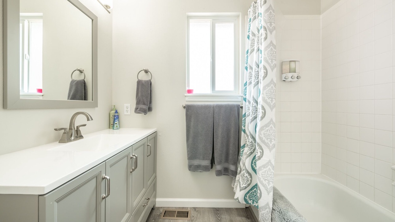 Photo of Bathroom in Cimarron Hills