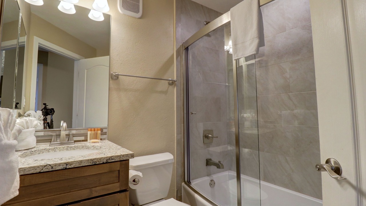 Photo of Bathroom in Frisco