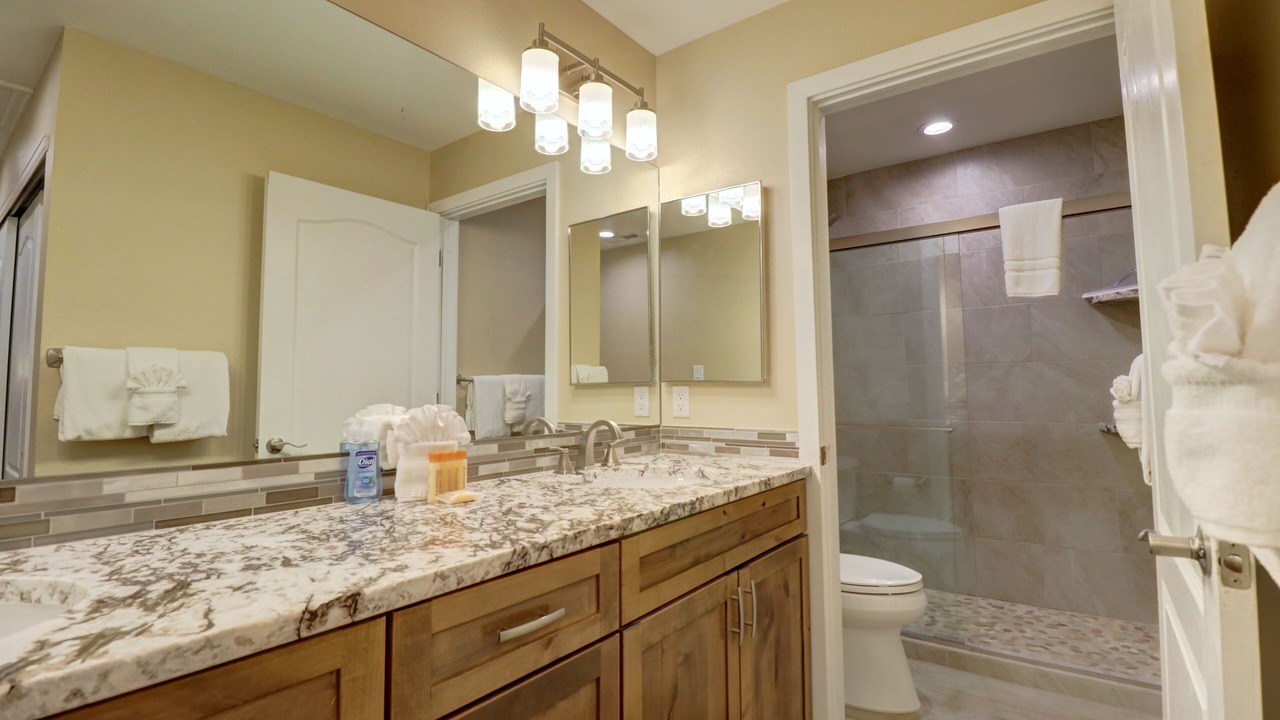 Photo of Bathroom in Frisco