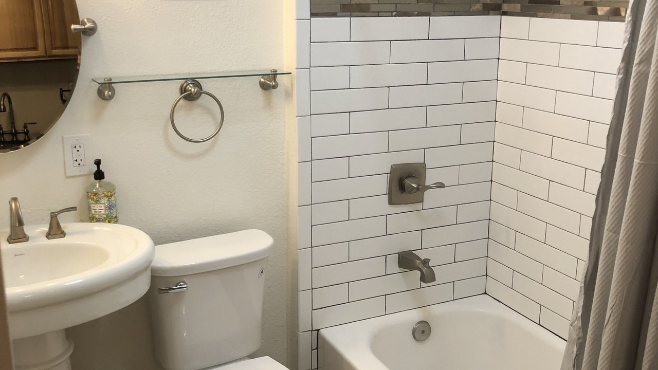Photo of Bathroom in Carriage Hills