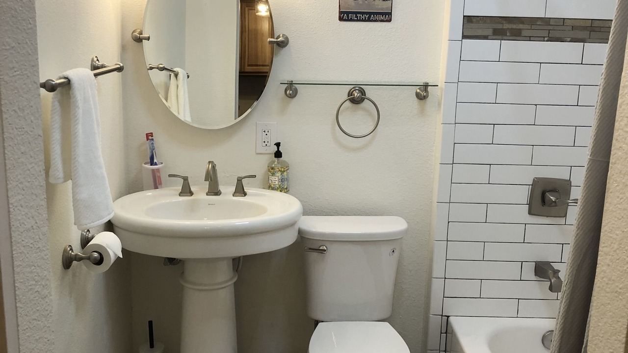 Photo of Bathroom in Carriage Hills