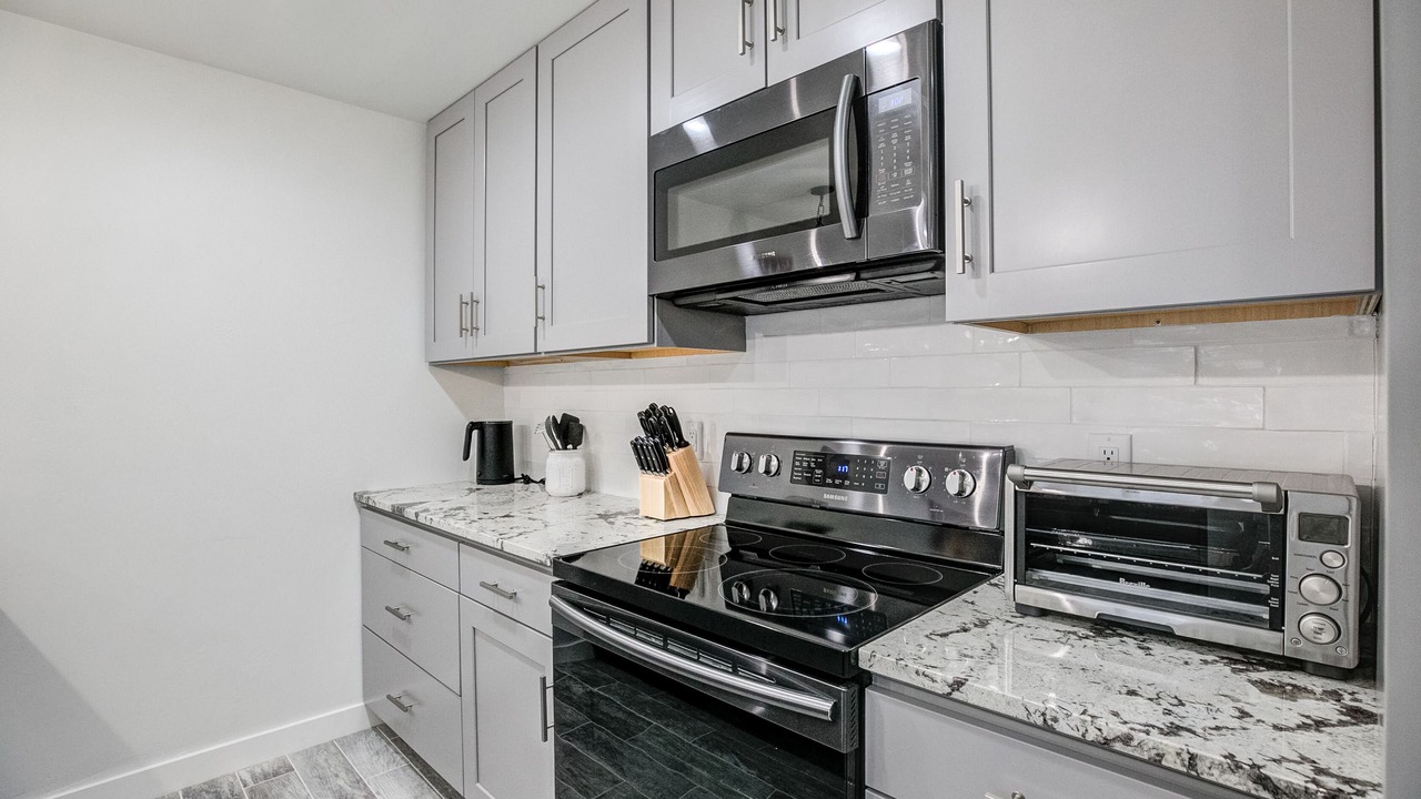Photo of Kitchen in Peak 8