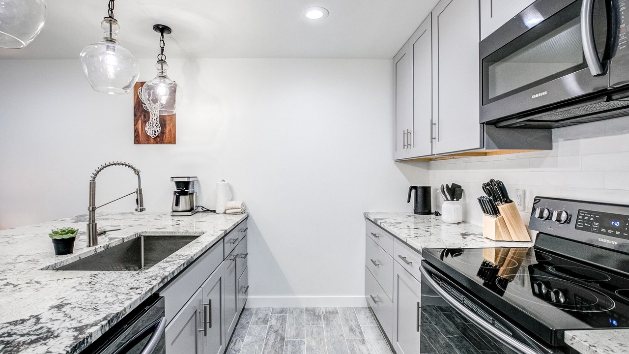 Photo of Kitchen in Peak 8