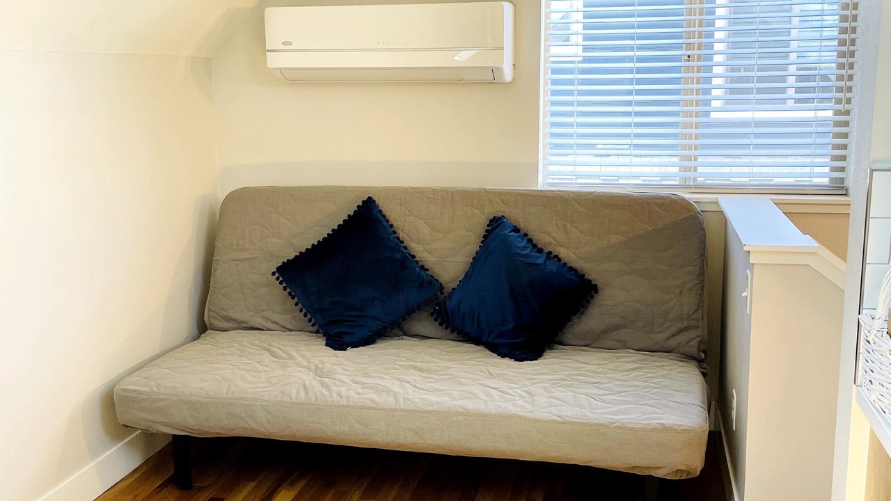 Photo of Livingroom in Cole