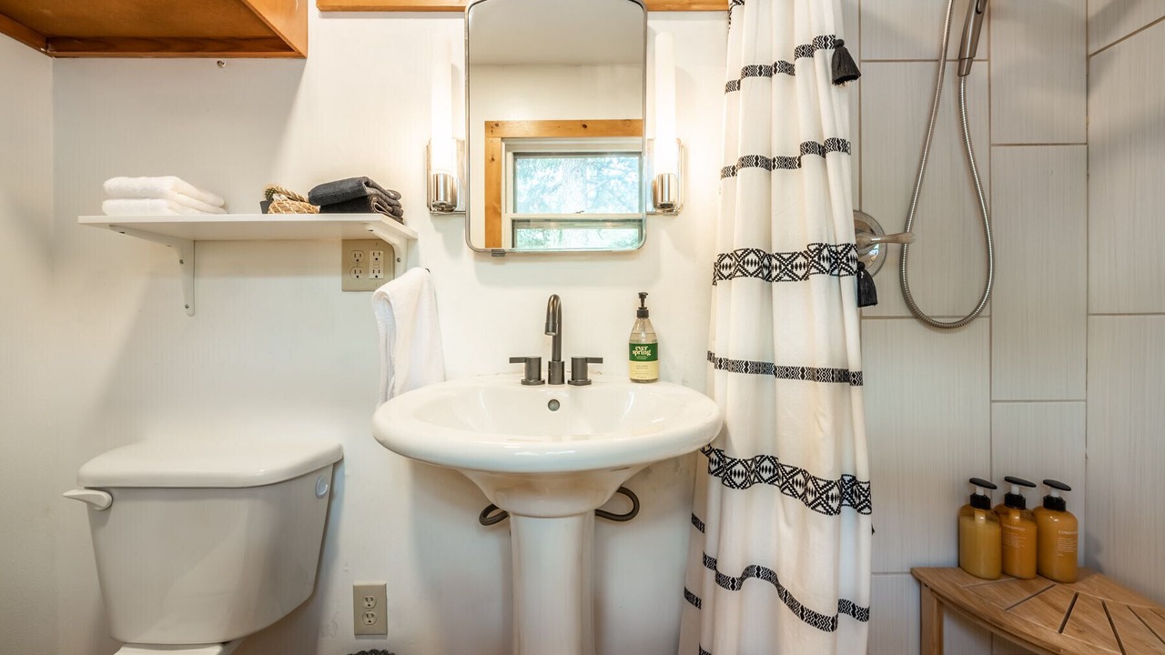 Photo of Bathroom in Cascade-Chipita Park