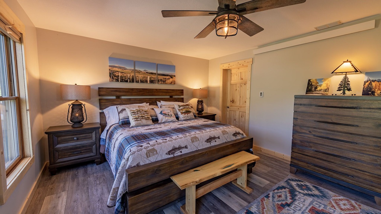 Photo of Bedroom in Salida
