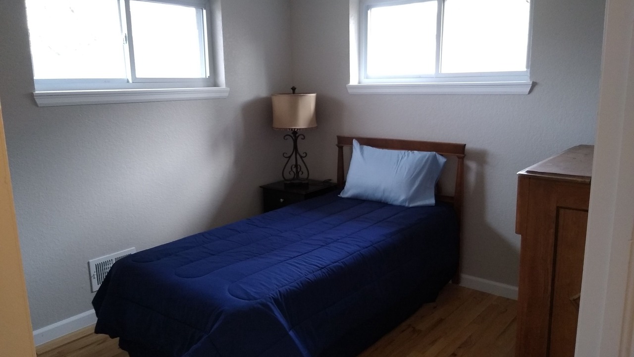 Photo of Bedroom in Aurora