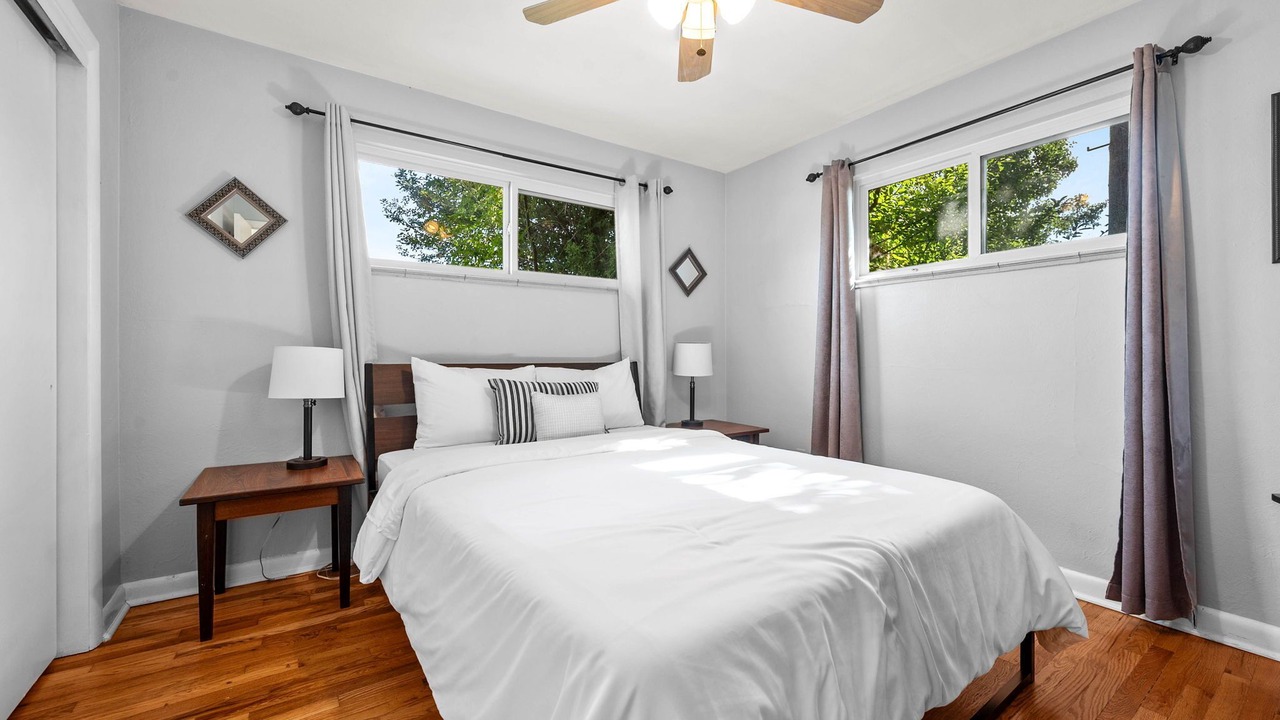 Photo of Bedroom in Lakewood
