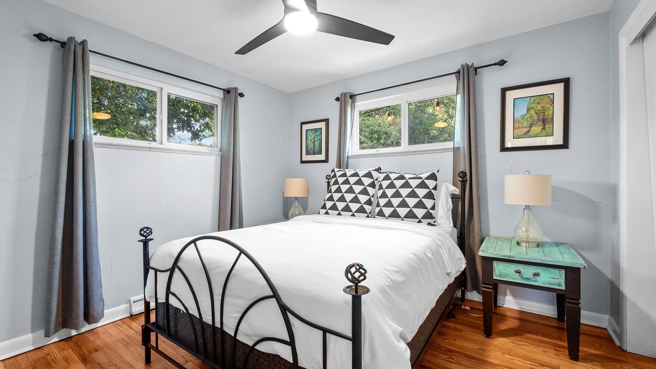 Photo of Bedroom in Lakewood