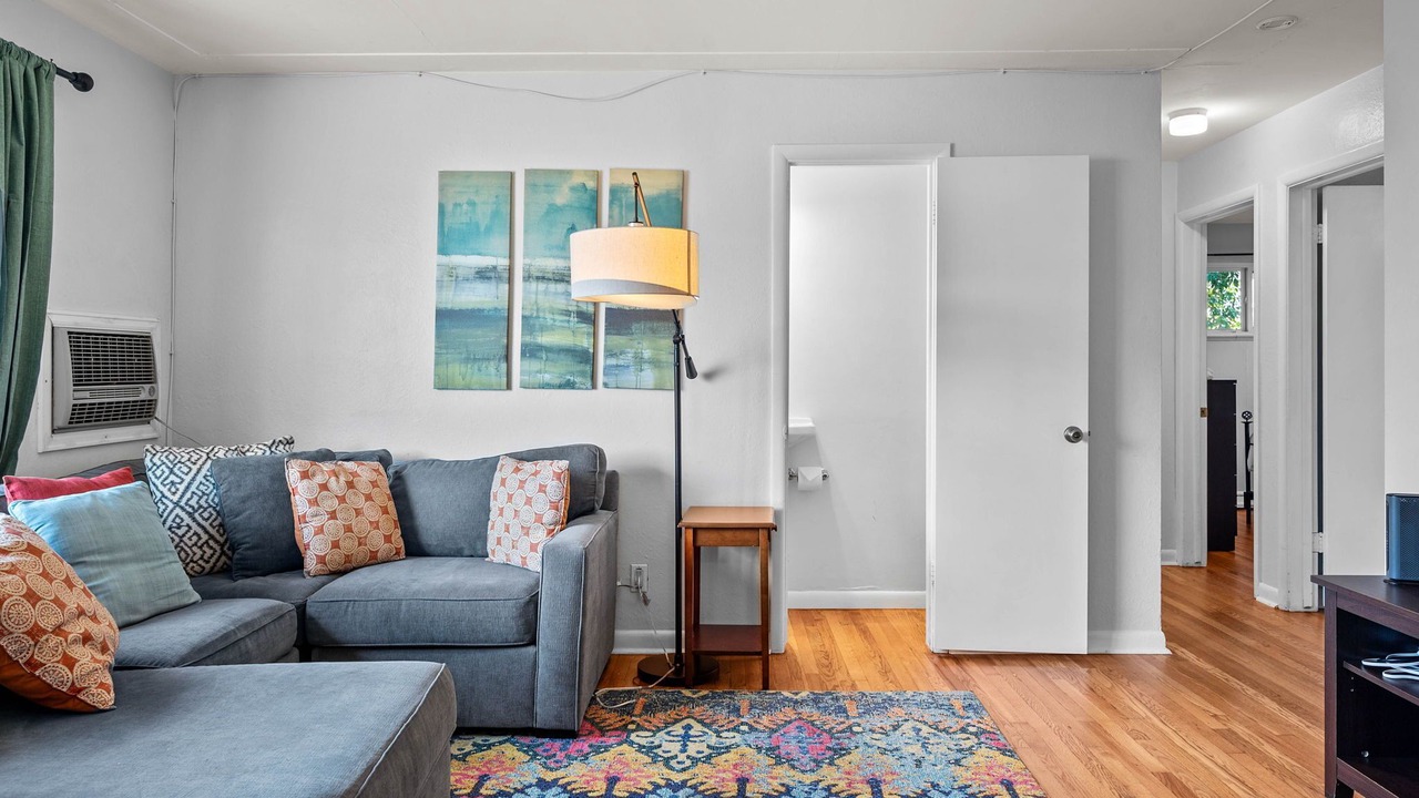 Photo of Livingroom in Lakewood