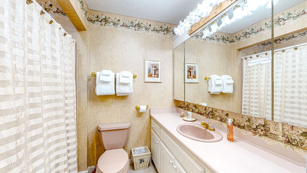 Photo of Bathroom in South Fork