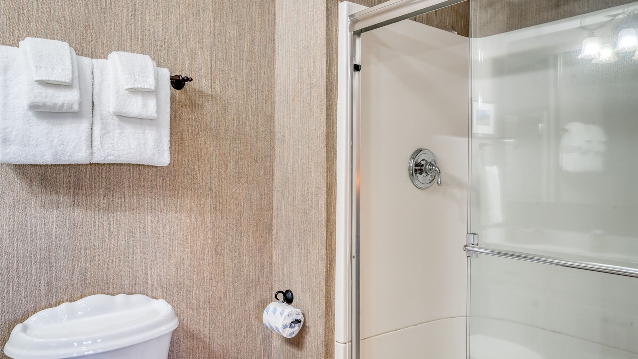 Photo of Bathroom in South Fork