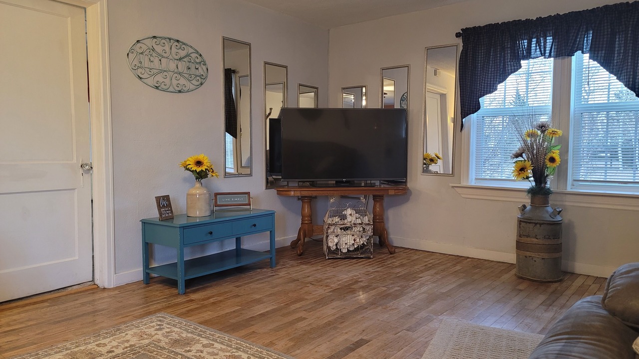 Photo of Livingroom in Wiley