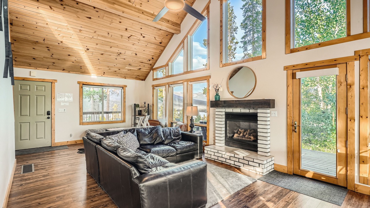 Photo of Bedroom in Grand Lake