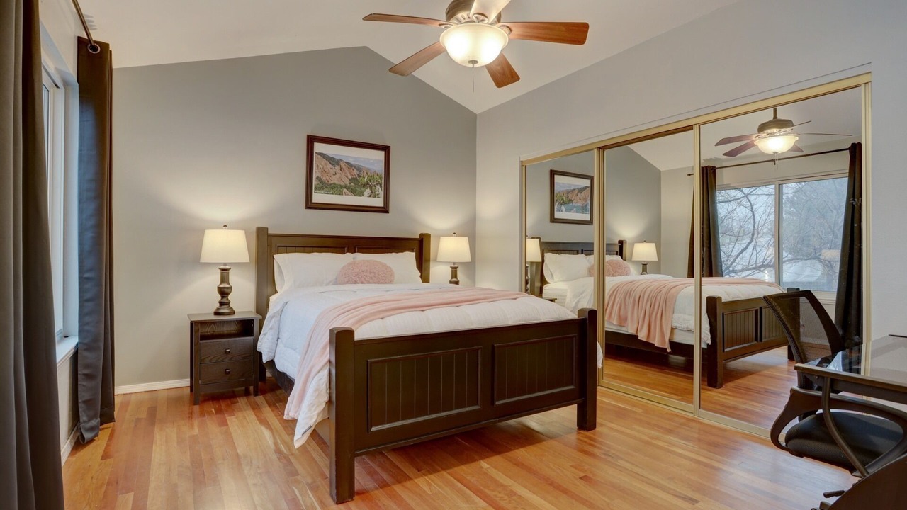 Photo of Bedroom in Roxborough