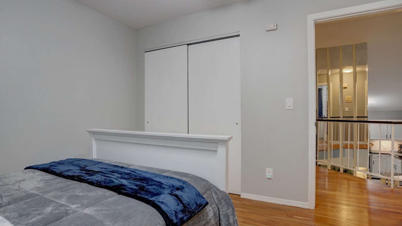 Photo of Bedroom in Roxborough