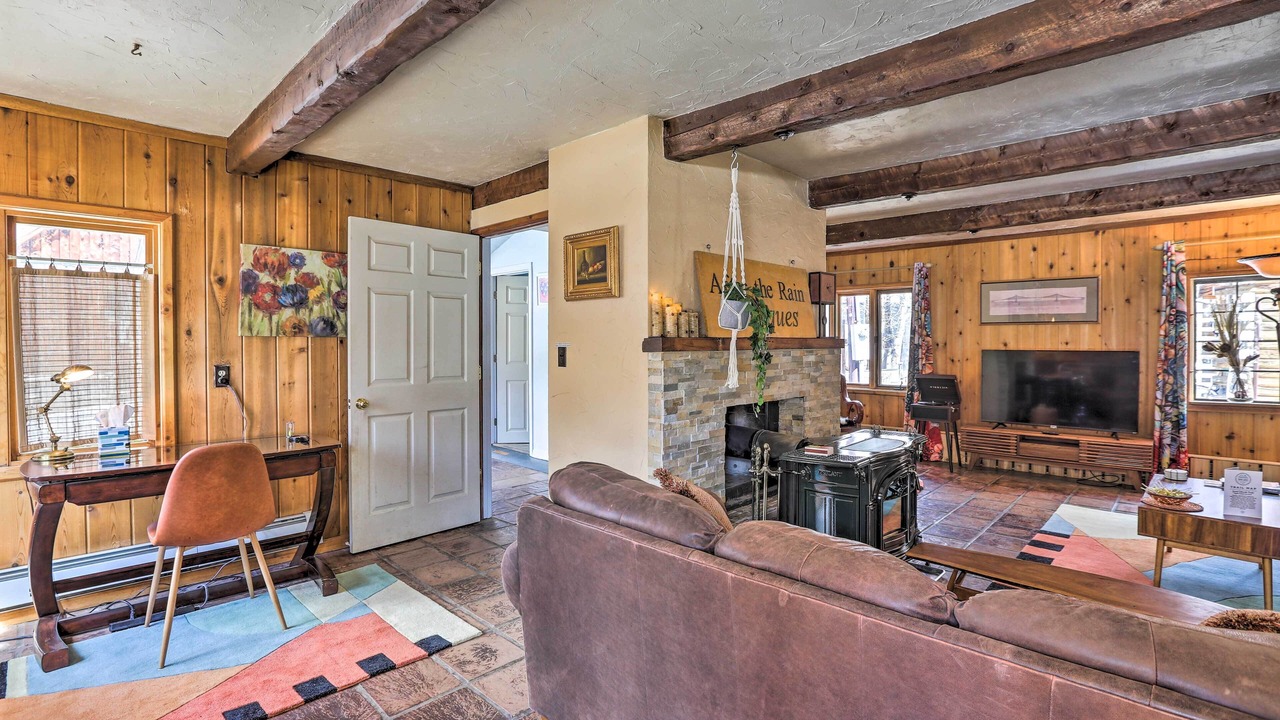 Photo of Bedroom in Twin Lakes